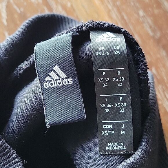 ADIDAS Team Womens Logo Varsity XS Athleisure Long Sleeve Crop Black Sweatshirt - Picture 12 of 12